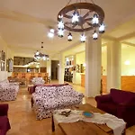 Doada Hotel 4*